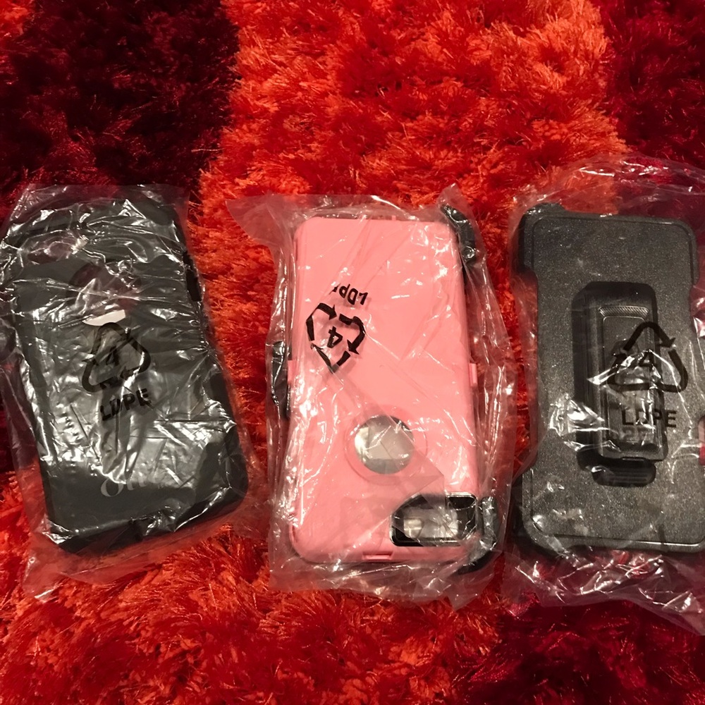 iPhone 7 phone case with 2 clips